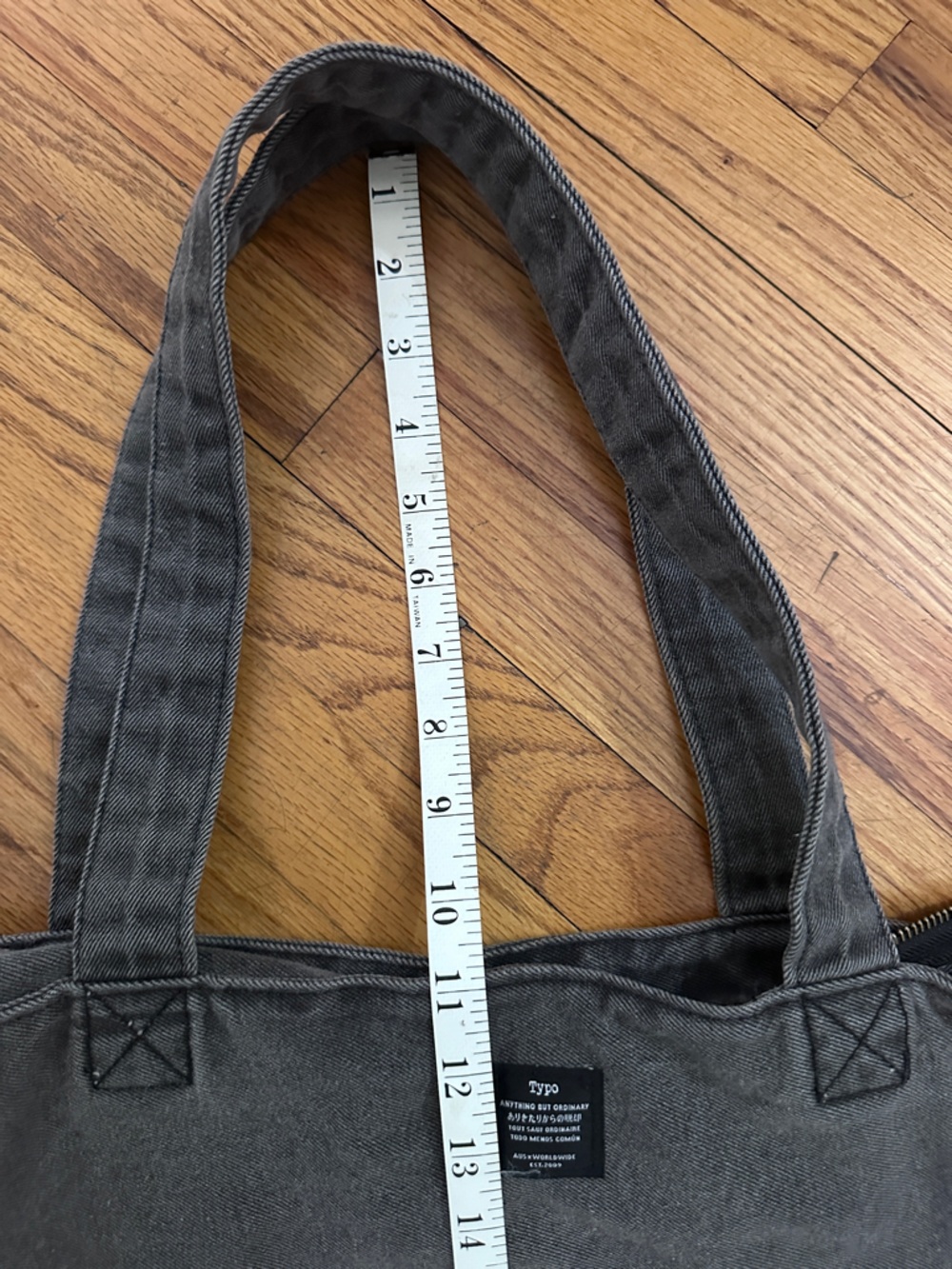 TYPO/RUN DMC COLLAB VINTAGE-STYLE LARGE GREY CANVAS TOTE BAG - Picture 8 of 11
